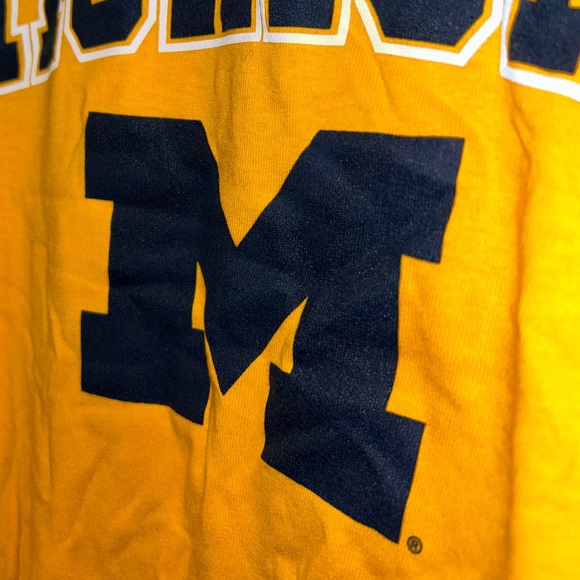 ๐๐๏ธ University of Michigan Wolverines Marquee Maize Shirt ๐๏ธ๐ - Picture 8 of 12
